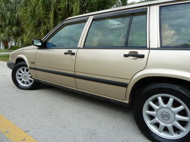 1993 volvo 940 turbo wagon! warranty! heated seats! sunroof! cargo cover! stereo