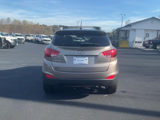2012 hyundai tucson gls