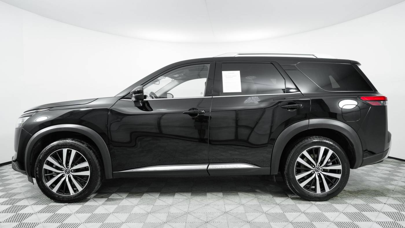 2023 nissan pathfinder platinum