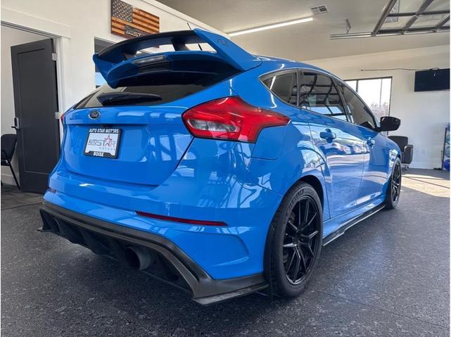 2017 ford focus rs base