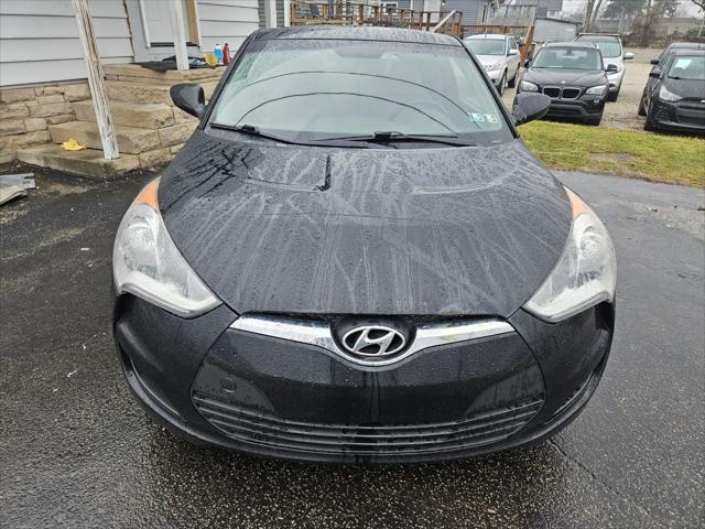 2013 hyundai veloster base