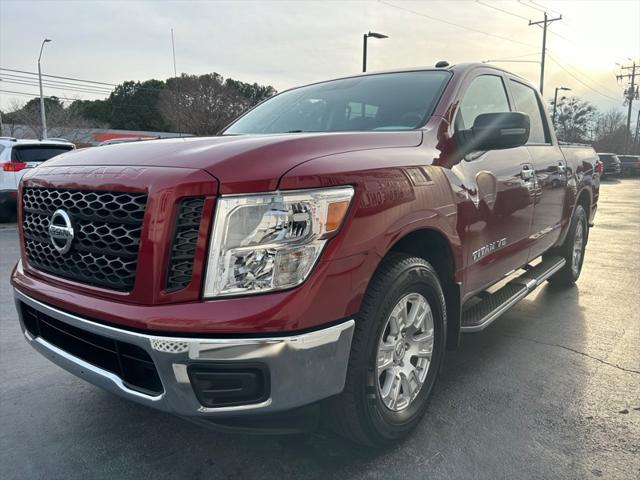 2019 nissan titan sv