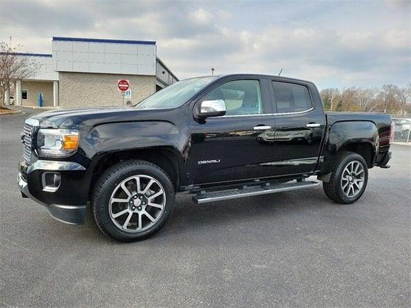 2018 gmc canyon in chicago, illinois