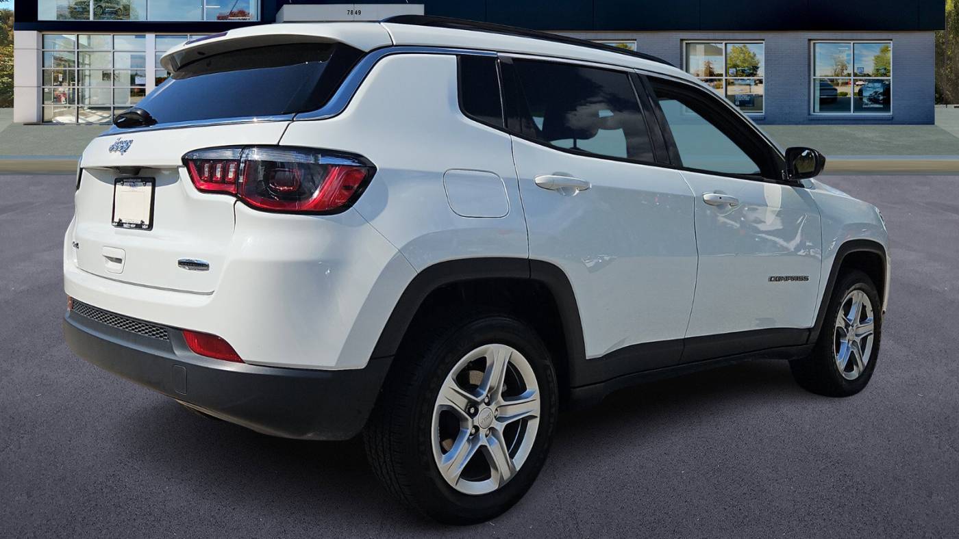 2023 jeep compass latitude