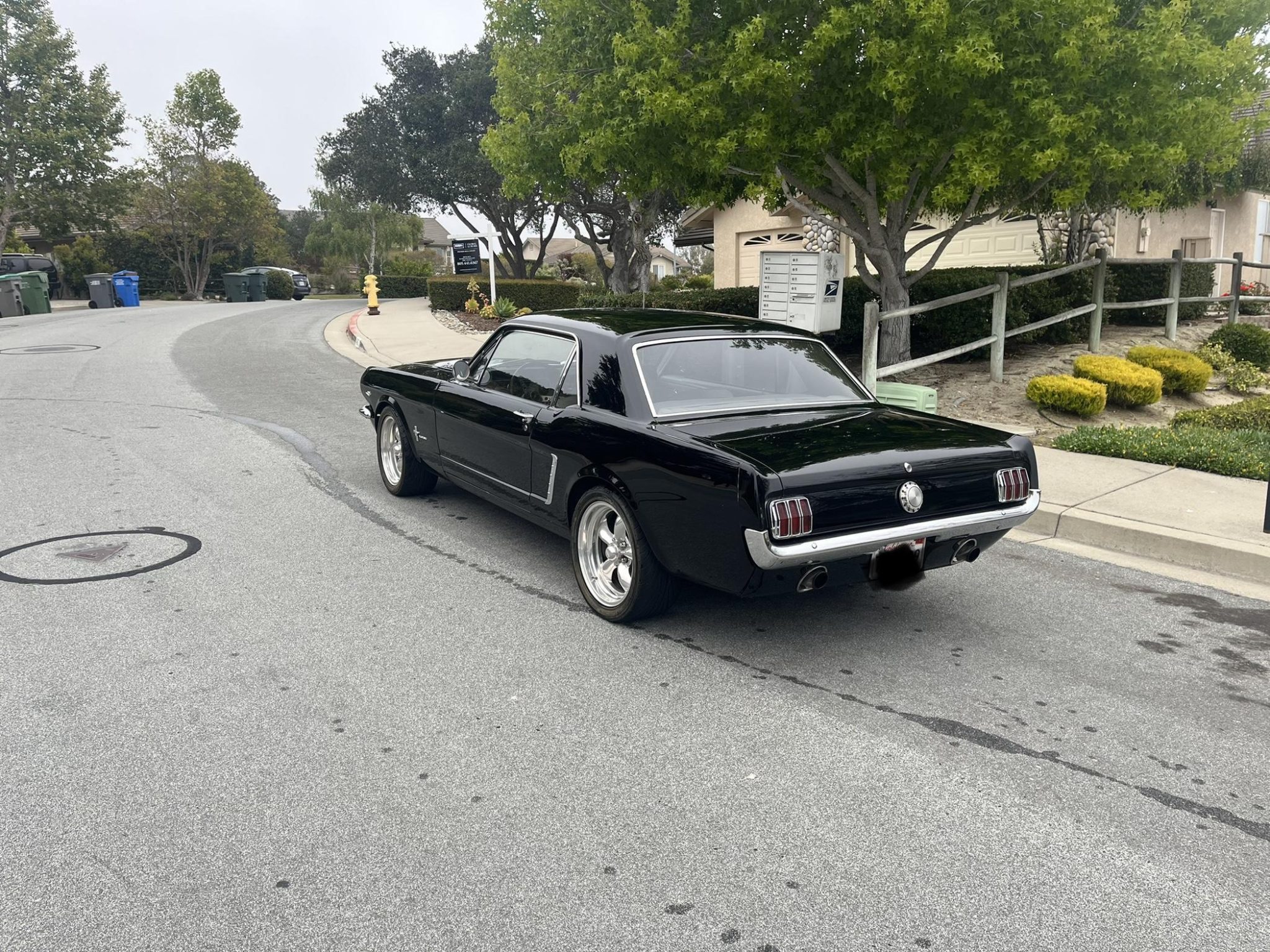 302-powered 1965 ford mustang coupe 4-speed