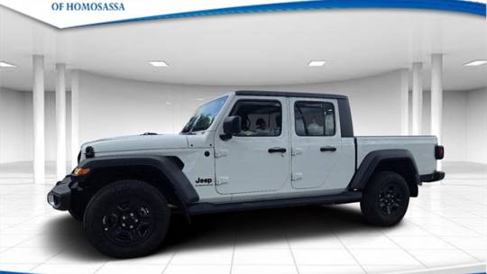 2024 Jeep Gladiator