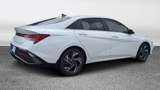 2024 Hyundai Elantra
