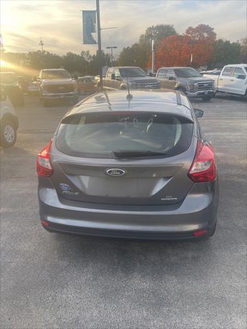 2014 ford focus se