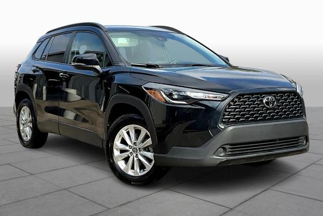 2022 toyota corolla cross le