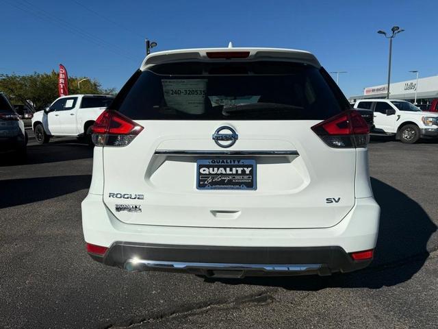 2017 nissan rogue sv