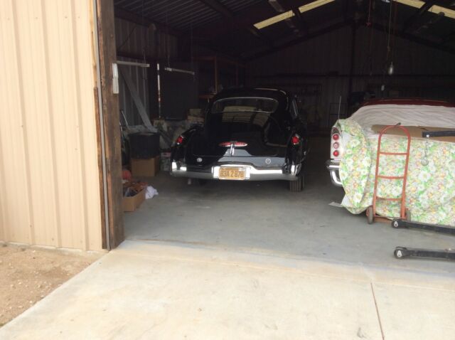1949 buick buick roadmaster 74,000 original miles runs and drives beautiful stra
