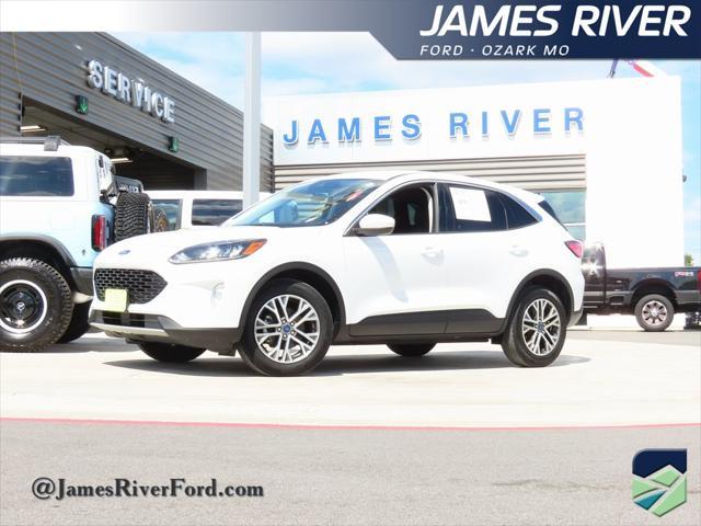 2022 ford escape sel