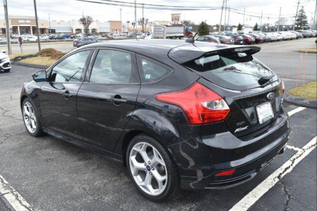 2014 ford focus st hatchback for sale in middletown, rhode island