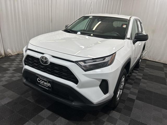 2023 toyota rav4 le