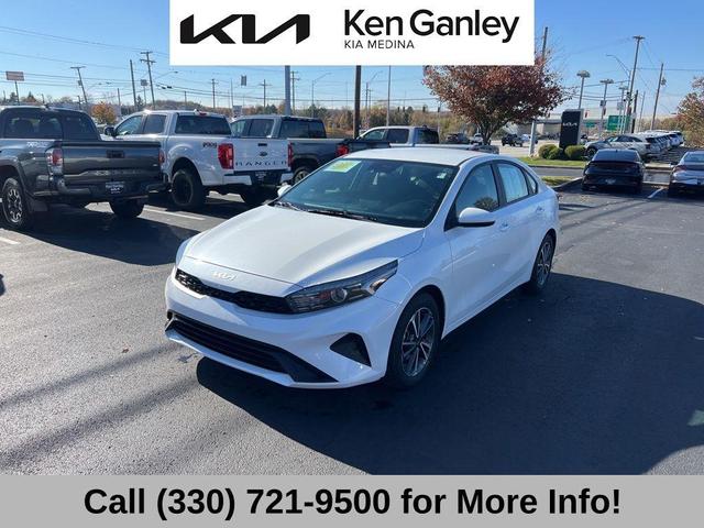 2022 kia forte lxs
