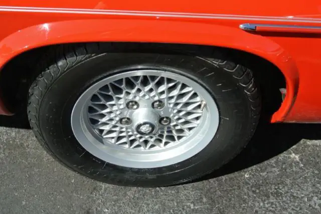 1991 jaguar xjs classic collection convertible 2-door 5.3l 1 owner 35,000 miles