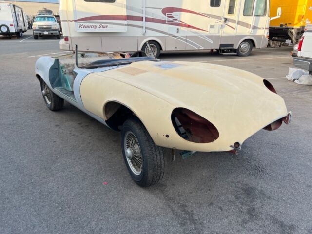 1973 e- type jaguar convertible