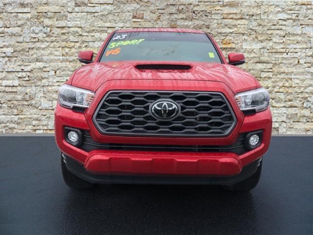 2023 toyota tacoma trd sport
