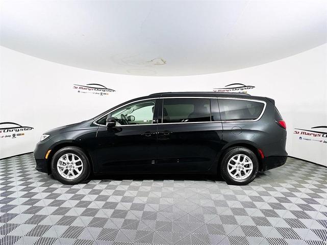 2022 chrysler pacifica touring-l