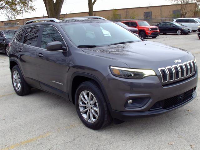 2021 jeep cherokee latitude lux