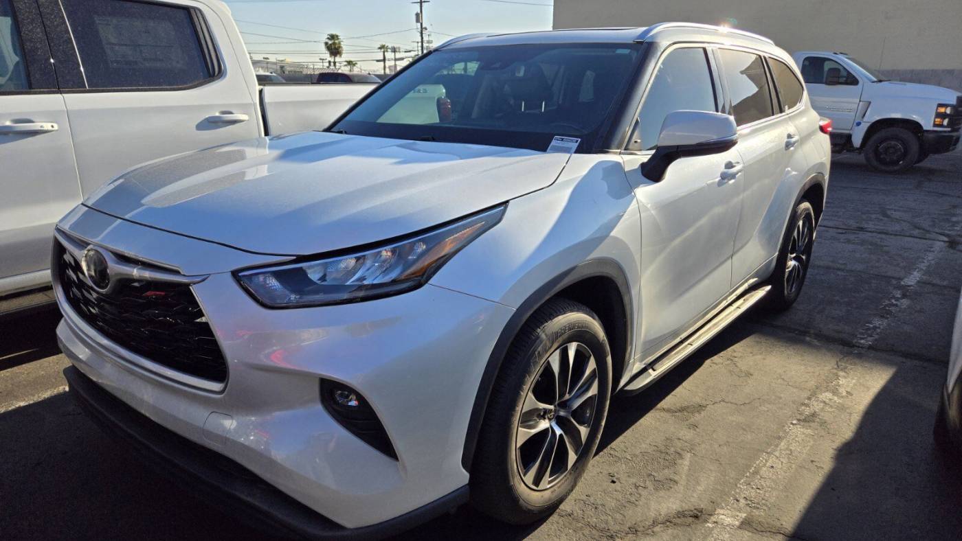 2020 toyota highlander xle