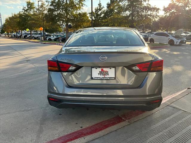 2023 nissan altima s fwd