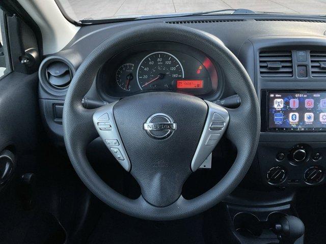 2015 nissan versa 1.6 s+
