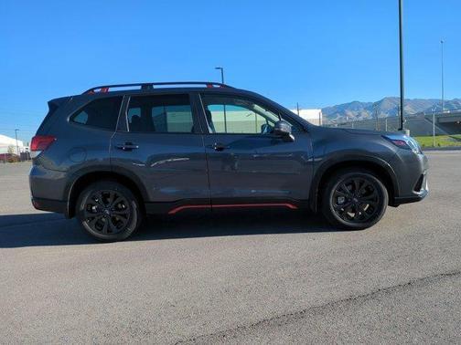 2022 subaru forester in milwaukee, wisconsin