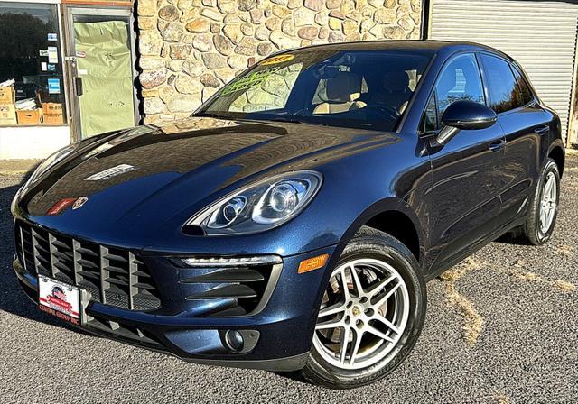2017 porsche macan base