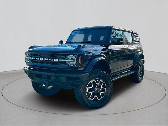 2021 ford bronco outer banks