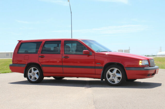 1994 volvo 850 turbo sportwagen - 5 speed