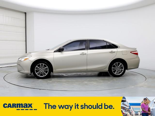 2017 toyota camry se