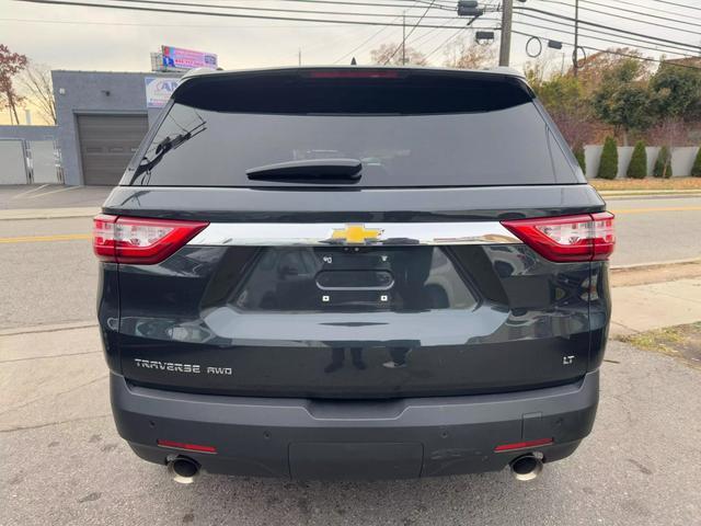 2021 chevrolet traverse lt leather