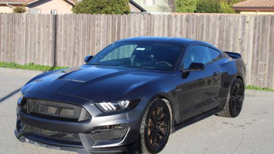 2017 Ford Mustang