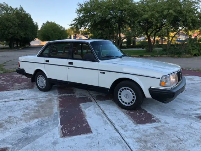 mint 32,000 mile 1990 volvo 240 dl by auslander restorations - "aiken"