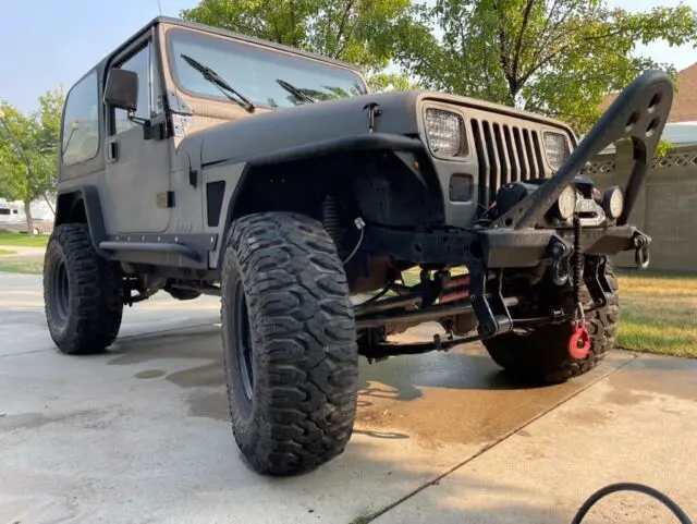 1990 jeep wrangler, rock crawler fully restored