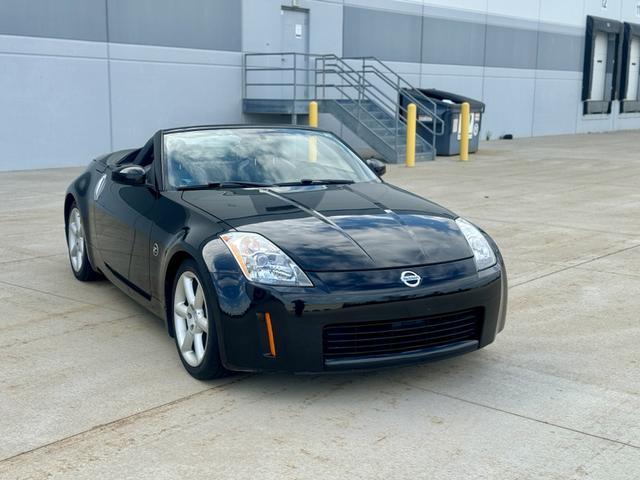 2004 nissan 350z touring