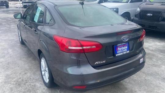 2017 Ford Edge se