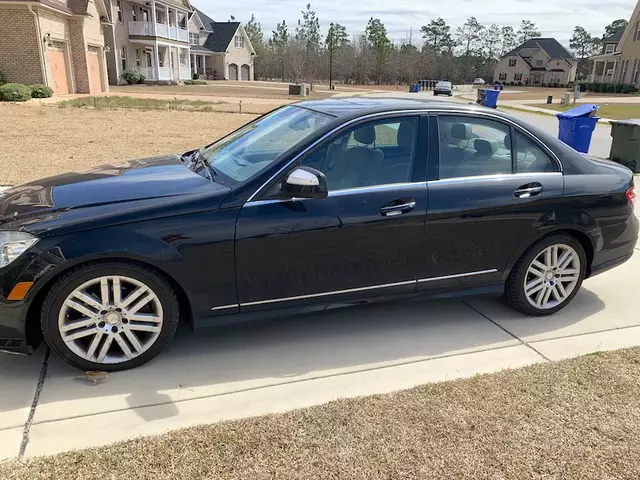 2009 mercedes-benz c-class c 300 4matic sport
