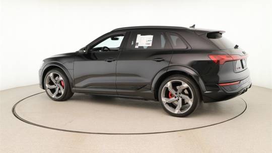 2024 Audi SQ8 e-tron
