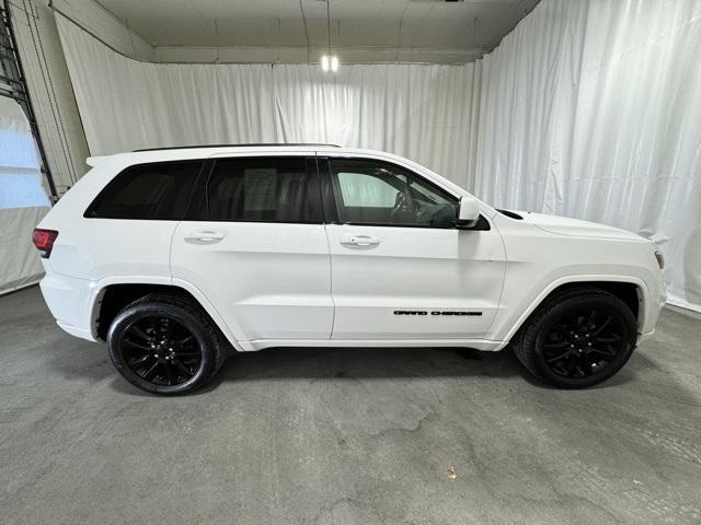 2019 jeep grand cherokee altitude