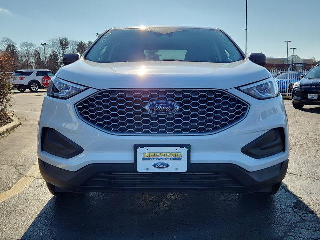 2023 ford edge se