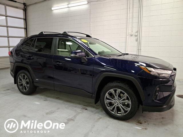 2022 toyota rav4 hybrid xle premium