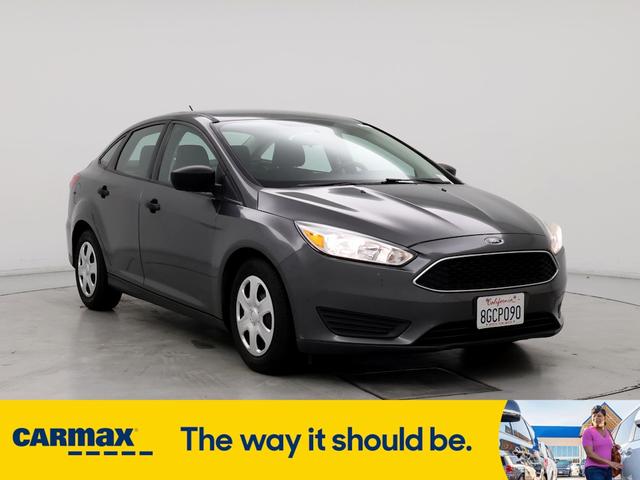 2018 ford focus s