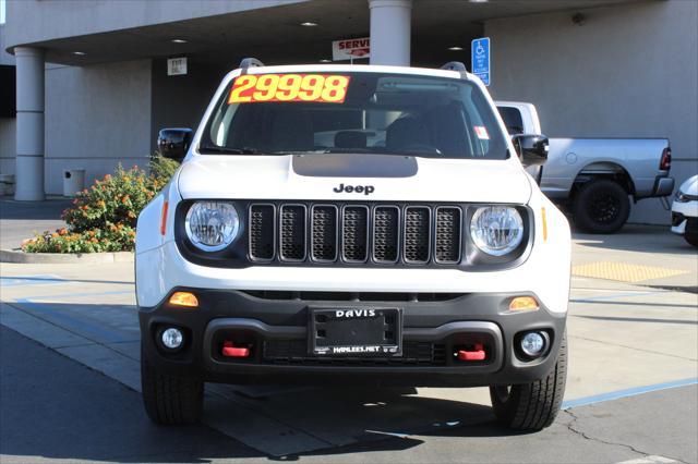 2023 jeep renegade trailhawk