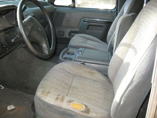 1990 ford f-250 xlt lariat efi