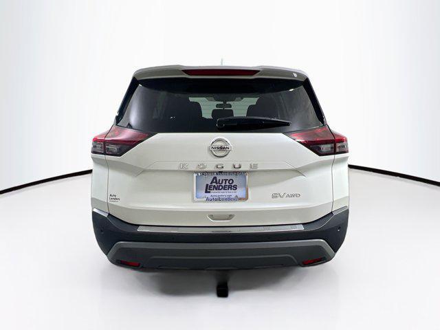 2021 nissan rogue sv