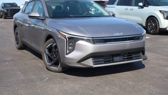 2025 Kia K4