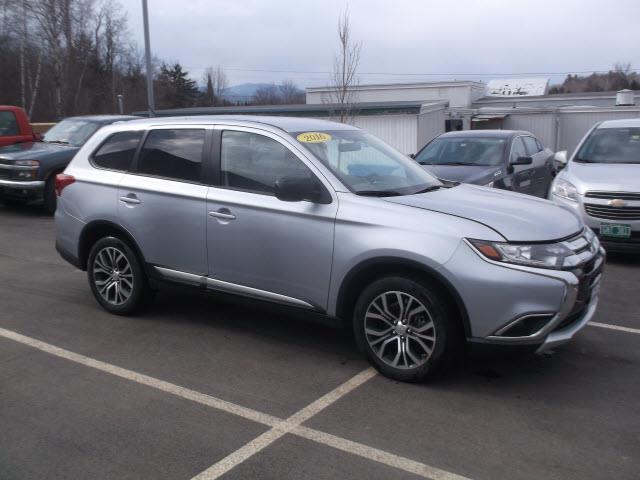 2016 mitsubishi outlander se awd se 4dr suv for sale in hyde park, vermont