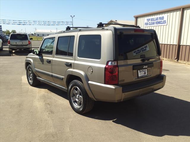 2006 jeep commander base